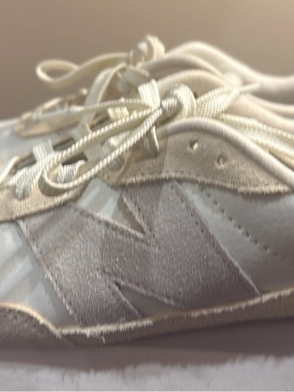 New Balance Women’s Sneakers in Cream and White